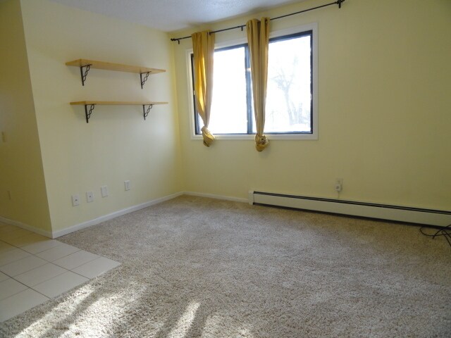 Foto del edificio - 4001 Heritage Hills Dr
