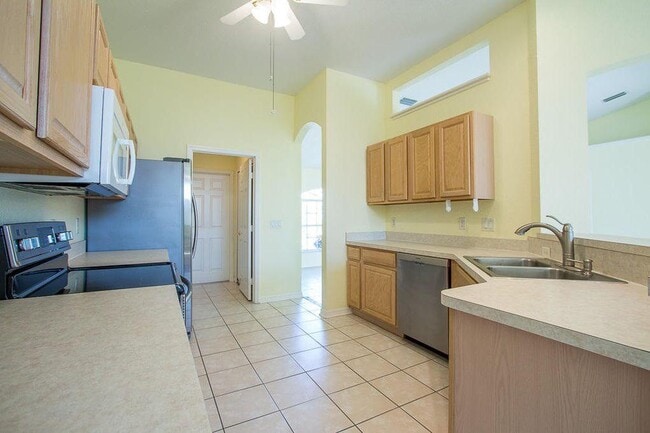 Building Photo - 1321 Carlton Ct
