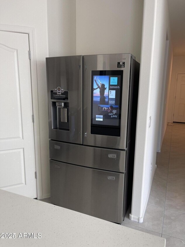 Foto del edificio - 1585 E Kingman Pl