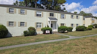 Building Photo - 4600 Fort Jackson Blvd