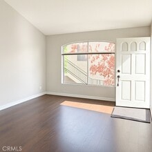 Building Photo - 225 Cinnamon Teal