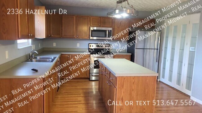 Foto del edificio - 2336 Hazelnut Dr