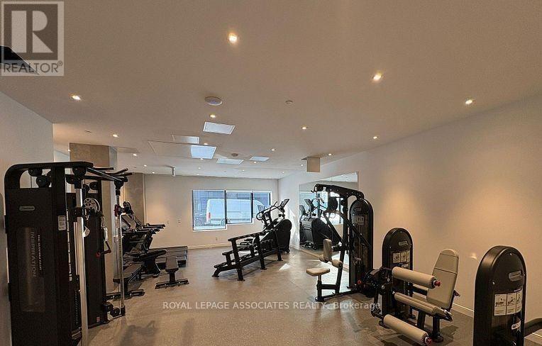 Photo du bâtiment - 7439 Kingston Rd