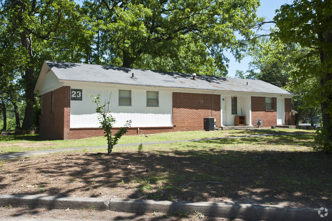 Building Photo - Park at Fort Gillem