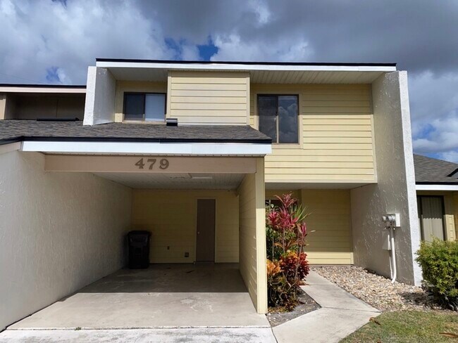 Building Photo - 479 Prestwick Pl