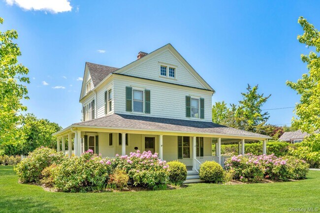 Foto del edificio - 51 Quogue St