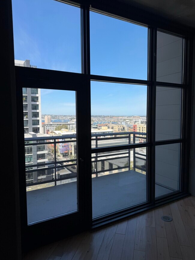 Foto del edificio - 1494 Union St