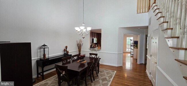 Foto del edificio - 7357 Cluster House Way