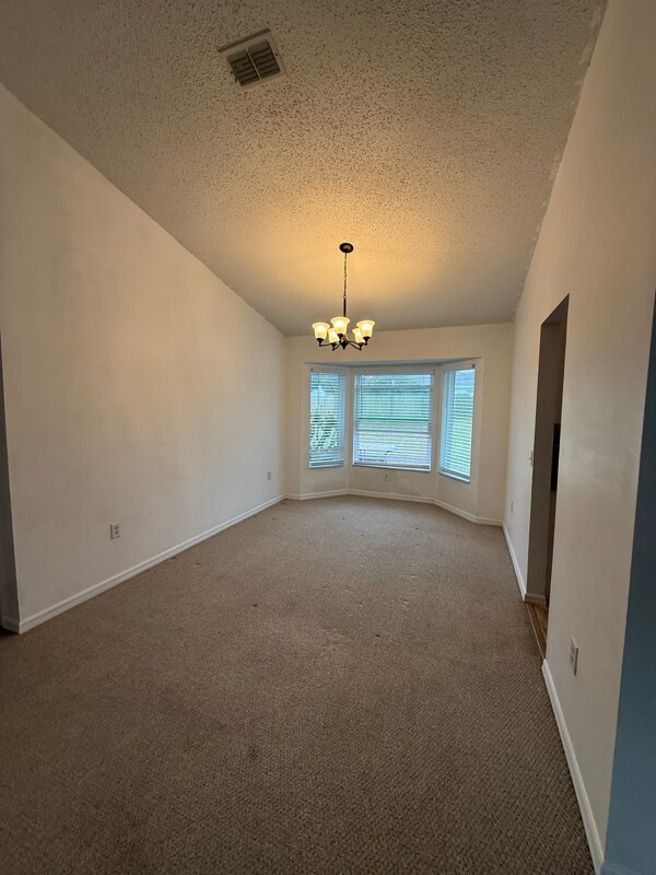 Foto del edificio - 6837 Woodgrain Ct