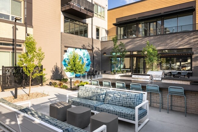 Foto del edificio - Caroline Ralston Creek