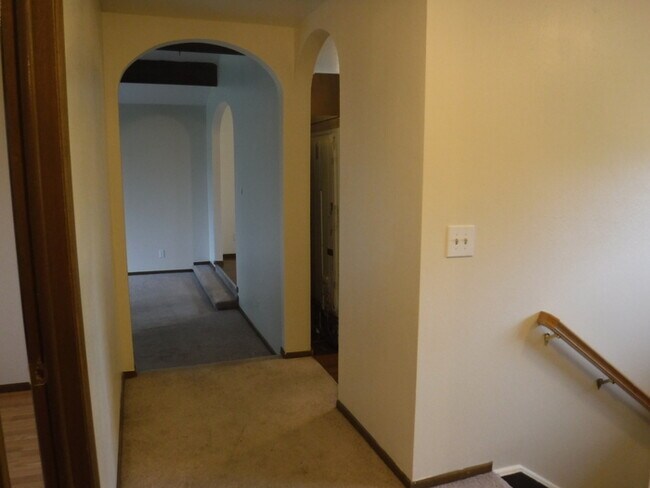 Foto del edificio - Large house in the south hills