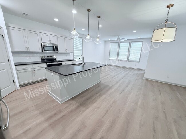 Photo - 4BR/3BA For Rent House