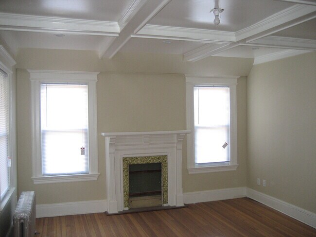 Living Room (2013) - 2 Cloverhill Pl