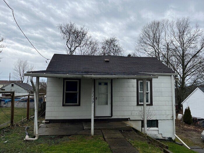 2239 Brodhead Rd, Aliquippa, PA 15001 House Rental in Aliquippa, PA
