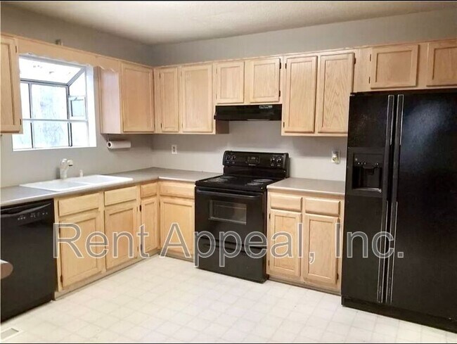 Foto del edificio - 4143 Lake Mist Dr NW