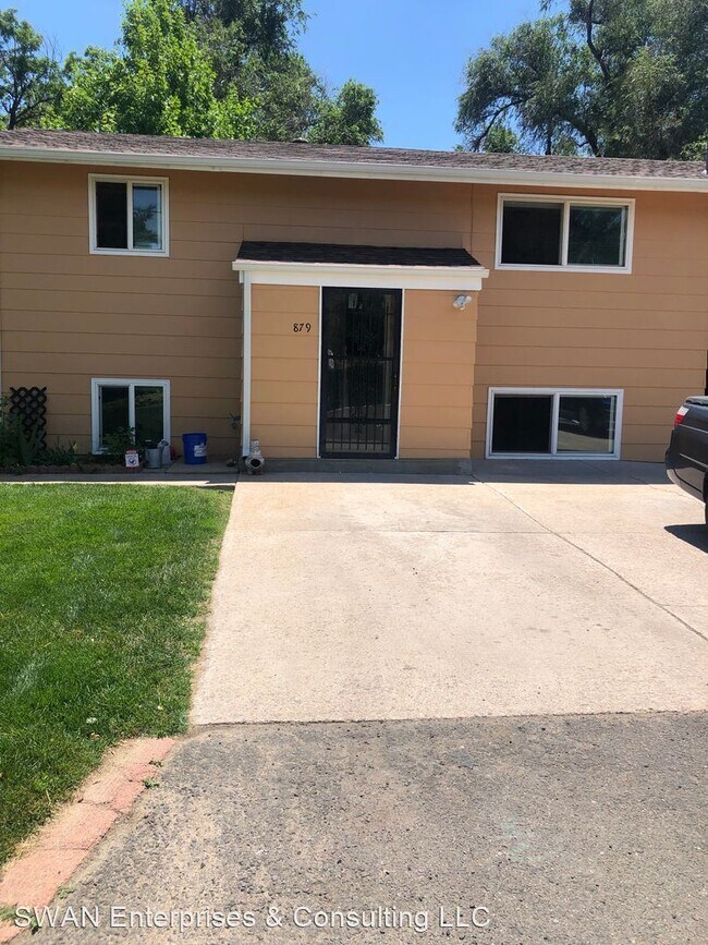 Foto del edificio - 4 br, 2 bath House - 879 Depew Street