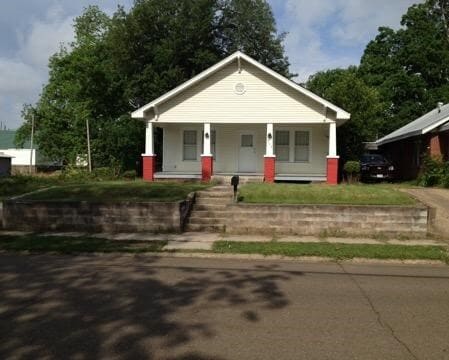 Building Photo - 917 Garland Ave