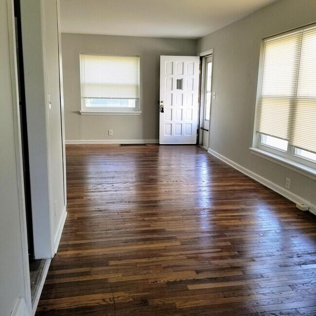 Foto del edificio - 3388 Kimberly Ave
