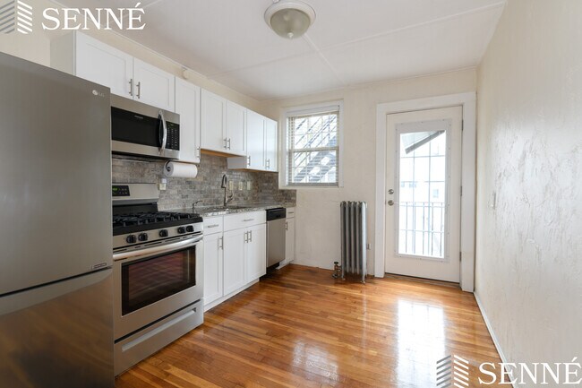 Foto del edificio - 297 Spring Street Ext