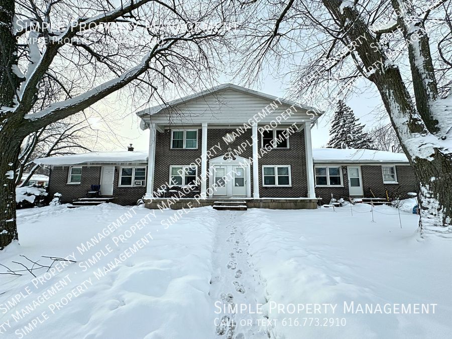 Primary Photo - Nice 2 Bed 1.5 Bath Unit in Wyoming