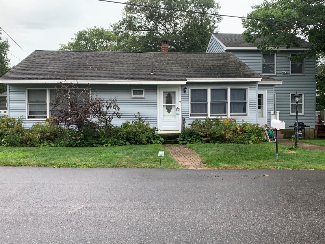 Primary Photo - 9 Beacon Ave