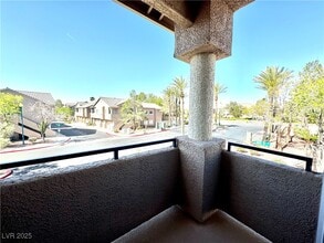 Building Photo - 2052 Turquoise Ridge St