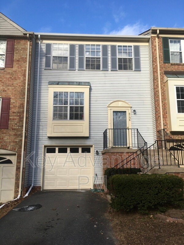6158 Forest Creek Ct, West Springfield, VA 22152 Townhome Rentals in