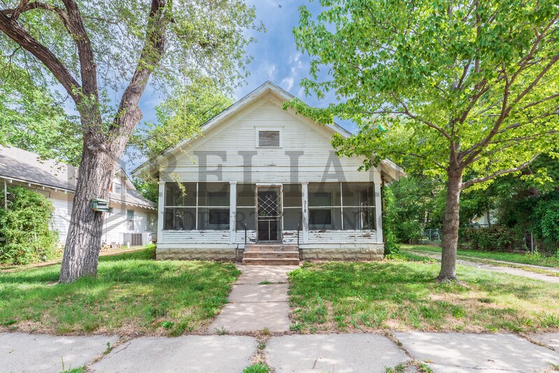 318 W Carr Ave, El Dorado, KS 67042 House Rental in El Dorado, KS