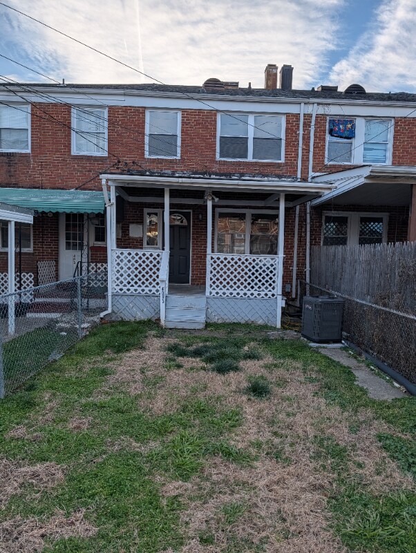 Building Photo - 4035 St Monica Dr