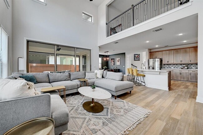 Foto del edificio - 8509 Silverthorne St