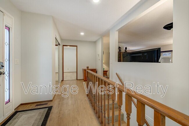 Photo du bâtiment - 1370 Springfield Rd