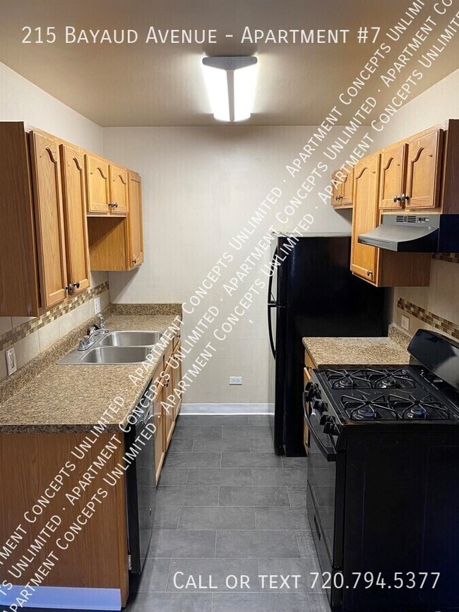 Building Photo - 215 E Bayaud Ave
