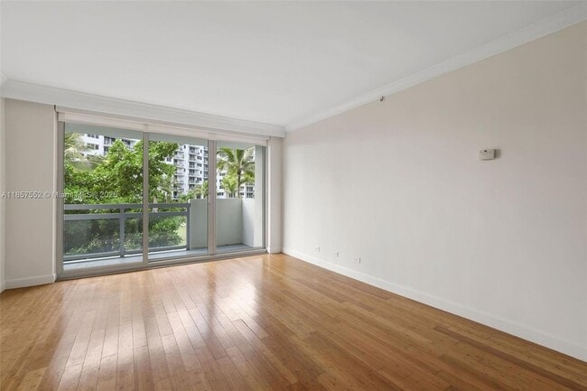 Foto del edificio - 1500 Bay Rd