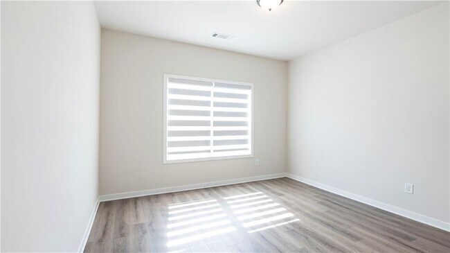 Foto del edificio - 38 Winding Rose Dr