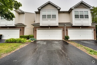 Building Photo - 3904 Preston Dr