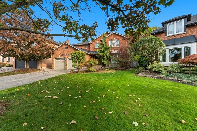 Building Photo - 1209 Woodview Dr