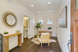 Building Photo - 2708 Halcyon Dr
