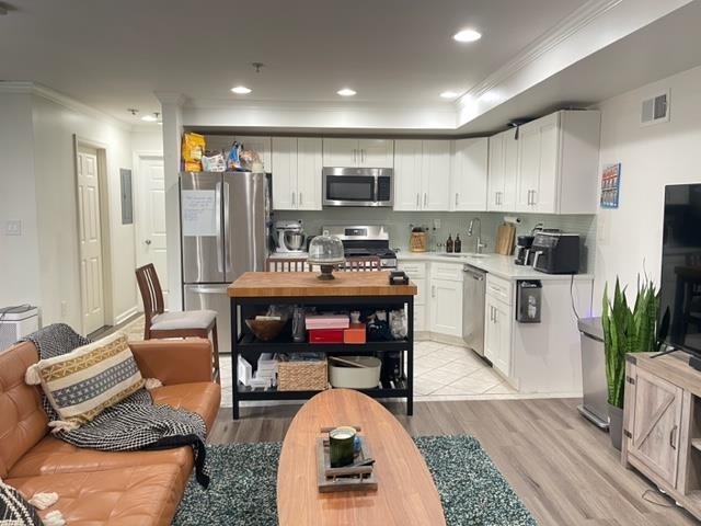 Foto principal - 910 Summit Ave