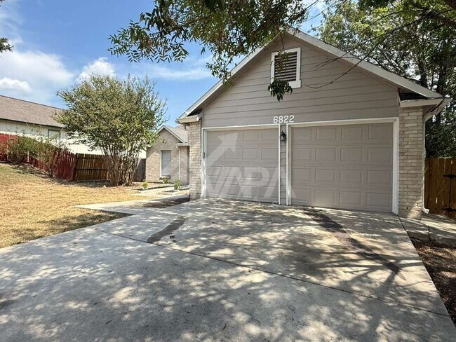 Building Photo - 6822 Raintree Forest