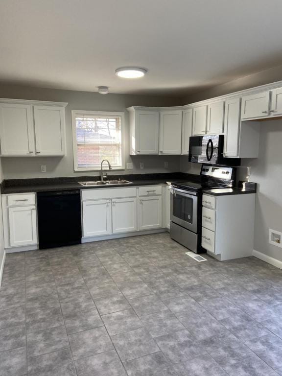 Building Photo - 1830 E 18th St