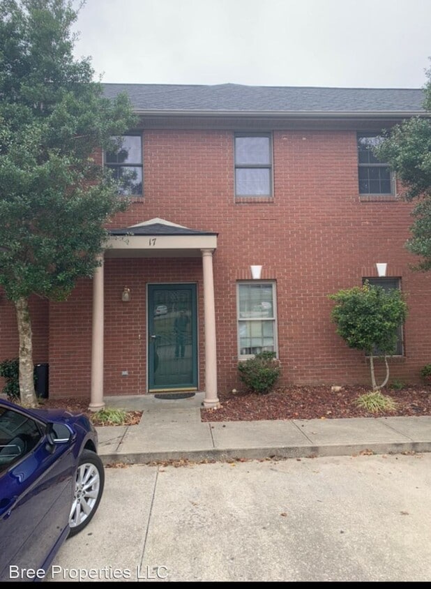 Primary Photo - 17 Saddlebrook Garden Homes Rd