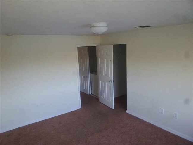 Foto del edificio - 6053 SW 19th Pl