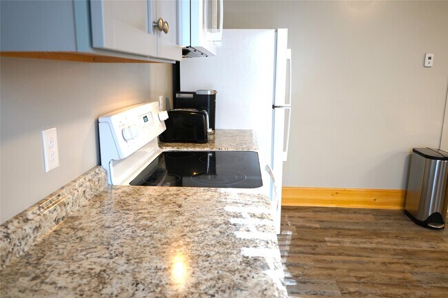 Foto del edificio - 54 Central Ave