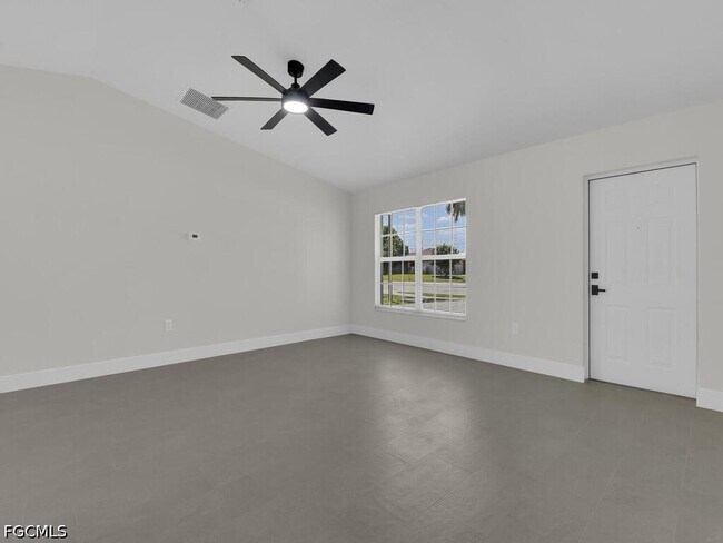 Foto del edificio - 2509 Academy Blvd