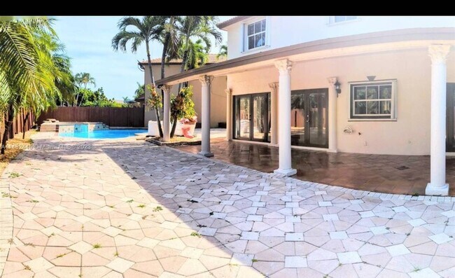 Foto del edificio - 12969 NW 11th Terrace