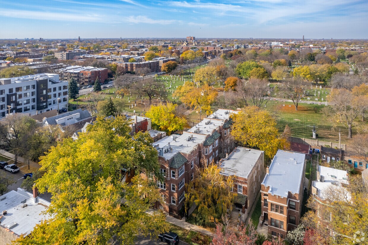 Building Photo - Magnolia Court