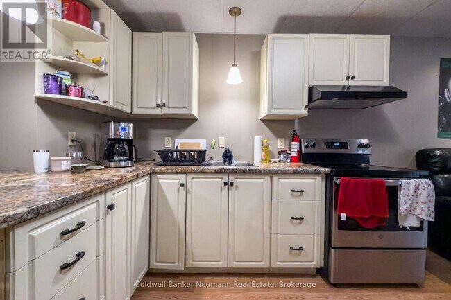 Photo du bâtiment - 19 Peachtree Crescent