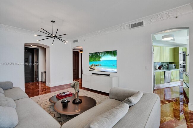 Building Photo - 18201 Collins Ave
