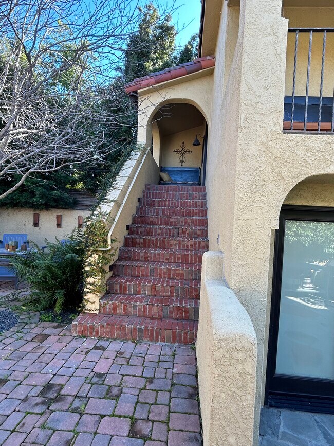 Foto del edificio - 10715 Ridgeview Way