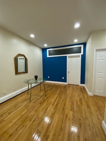 Common Space - 1727 Broadway